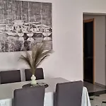 Marin - * Zára
