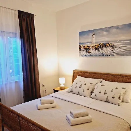 Apartment Marin - *