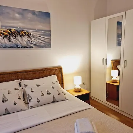 Marin - Apartment